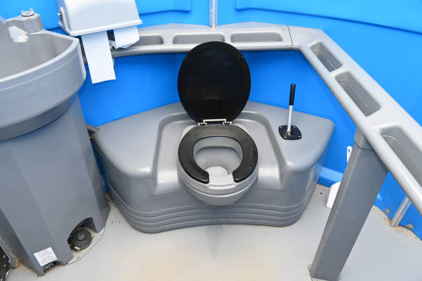 Portable Toilet Options We Offer in Beecher, IL